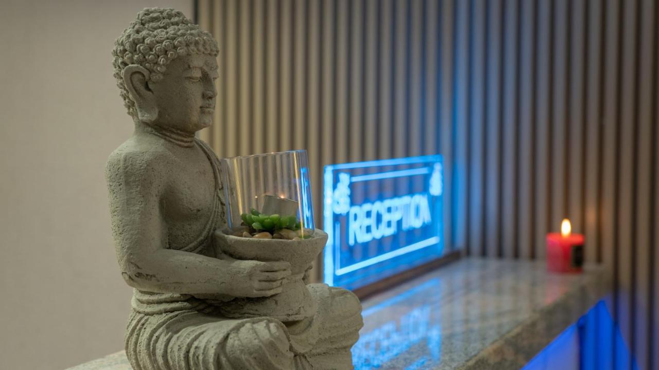 Doanesia Premium Hotel & Spa Tirana Kültér fotó