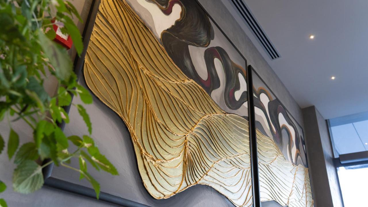Doanesia Premium Hotel & Spa Tirana Kültér fotó