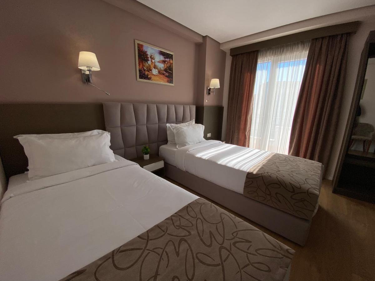 Doanesia Premium Hotel & Spa Tirana Kültér fotó