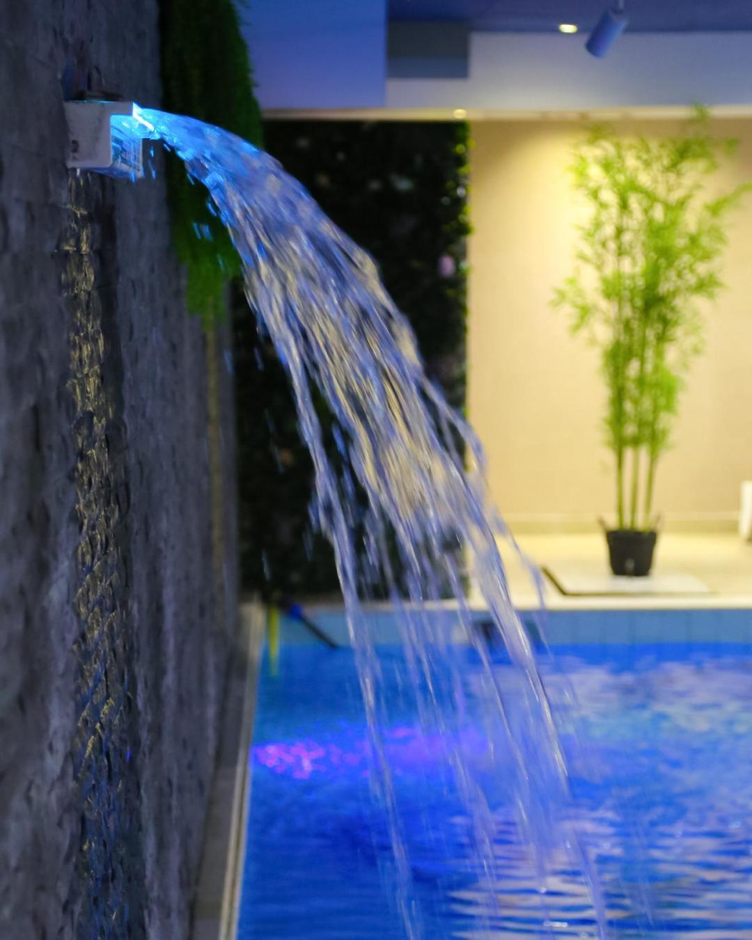 Doanesia Premium Hotel & Spa Tirana Kültér fotó