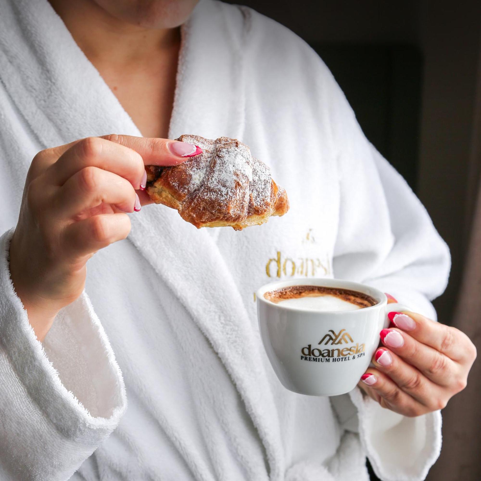 Doanesia Premium Hotel & Spa Tirana Kültér fotó